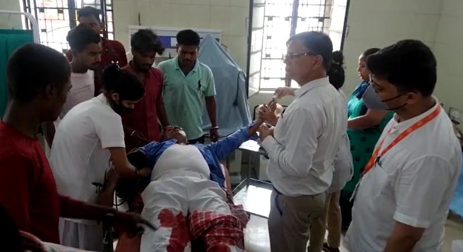 Teacher shot in Samastipur, people in panic due to firing in school